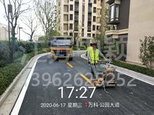 中穎道路劃線萬(wàn)科公園大道劃線項(xiàng)目順利竣工