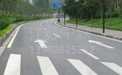 蘇州道路劃線基礎(chǔ)施工是怎么操作的呢？