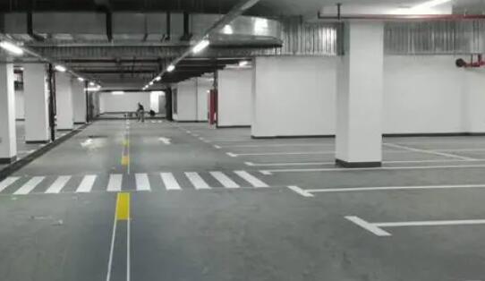 停車場(chǎng)劃線找誰? 蘇州停車場(chǎng)劃線哪里能找到團(tuán)隊(duì)施工？